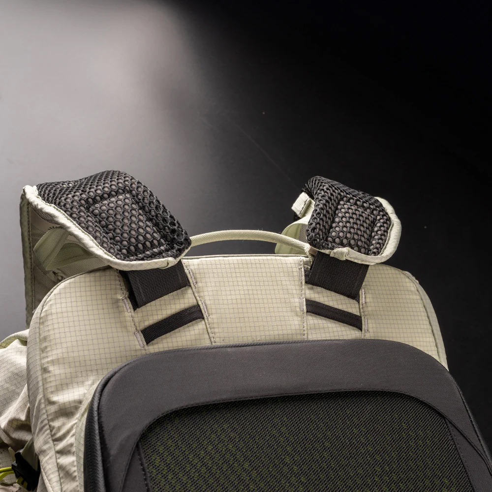 PGYTECH OnePro Ultralight BackPack 20L (Misty Green) - Image 3